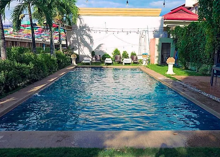 S And M - Mandaue Hotel Cebu