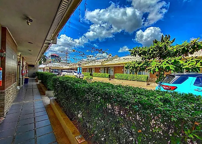 S And M - Mandaue 3*