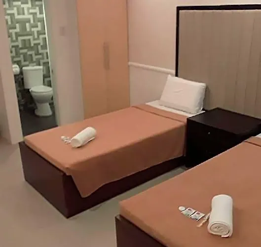S And M - Mandaue Hotel Cebu